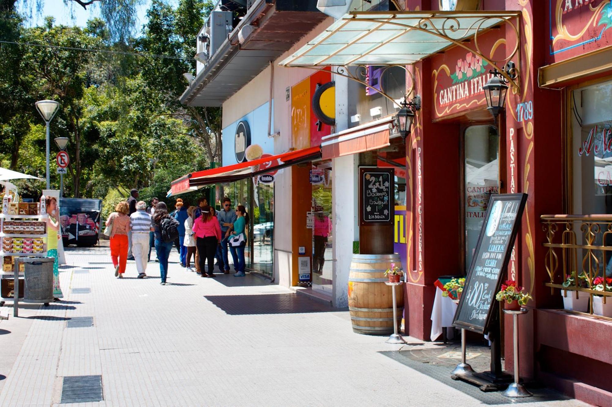 Rentup - Espacioso En El Encantador Barrio De Recoleta Appartamento